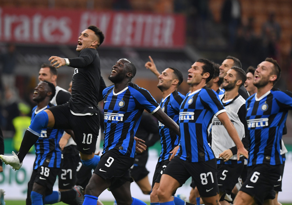 Team WE vs LNG数据前瞻：FoFo面对Scout能否打出优秀表现是关键因素