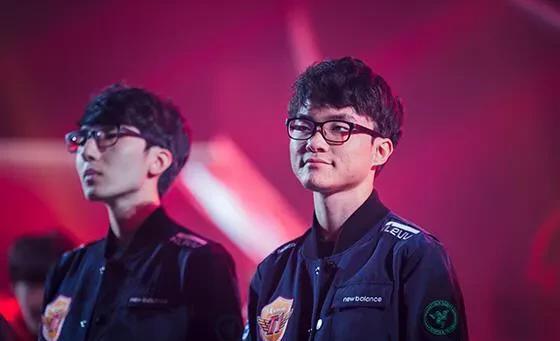 Los Ratones 将面对 Karmine Corp Blue ， Unicorns of Love 将在 EMEA Masters 2025 夏季半决赛中迎战 Los Heretics
