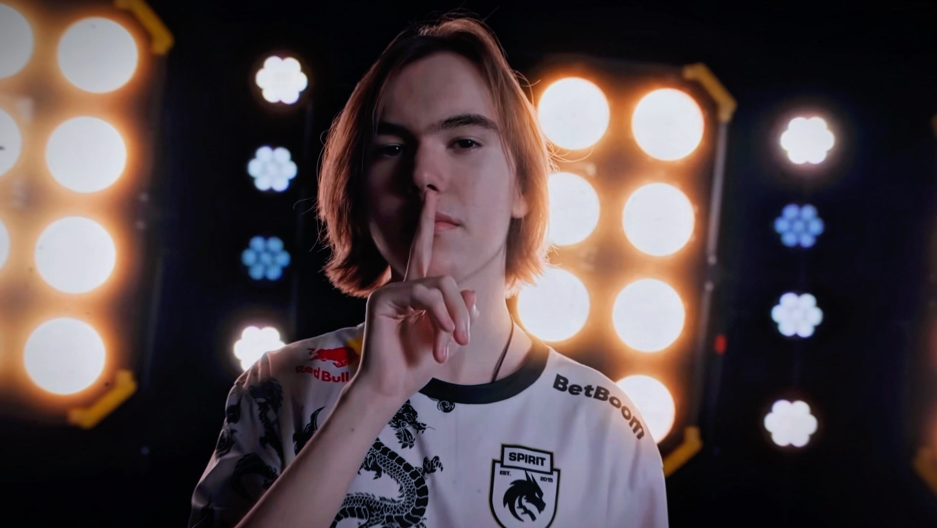 Leo在Valorant中结束了他的职业生涯