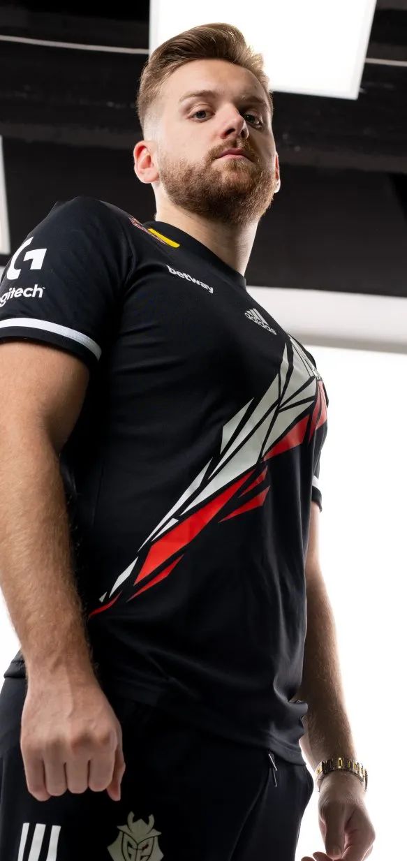 KENSI解释为何对r3salt感到愤怒：他压根没跟队友提起此事