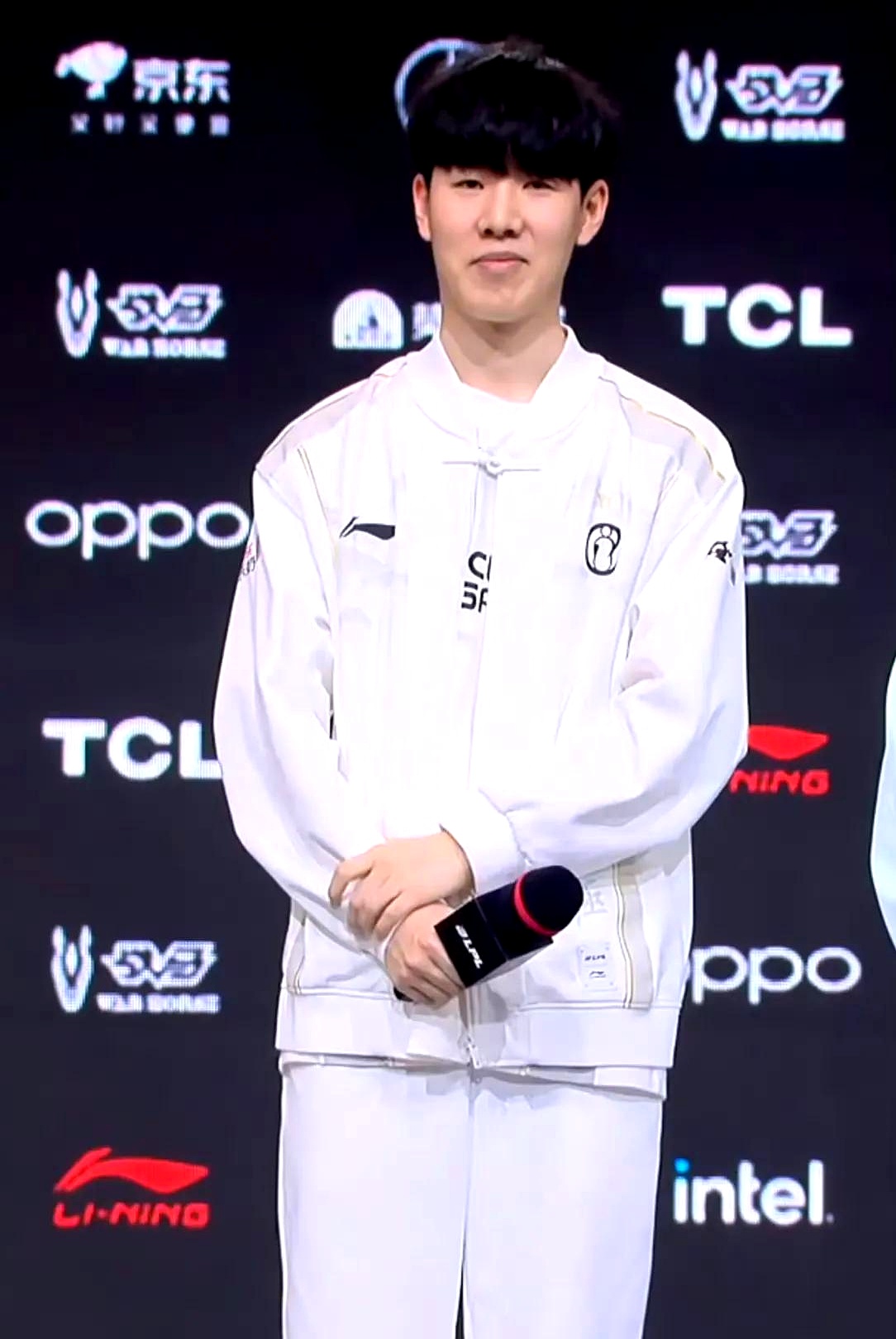 Canyon ：与队友默契度已达到70%以上，只想专注于每场比赛